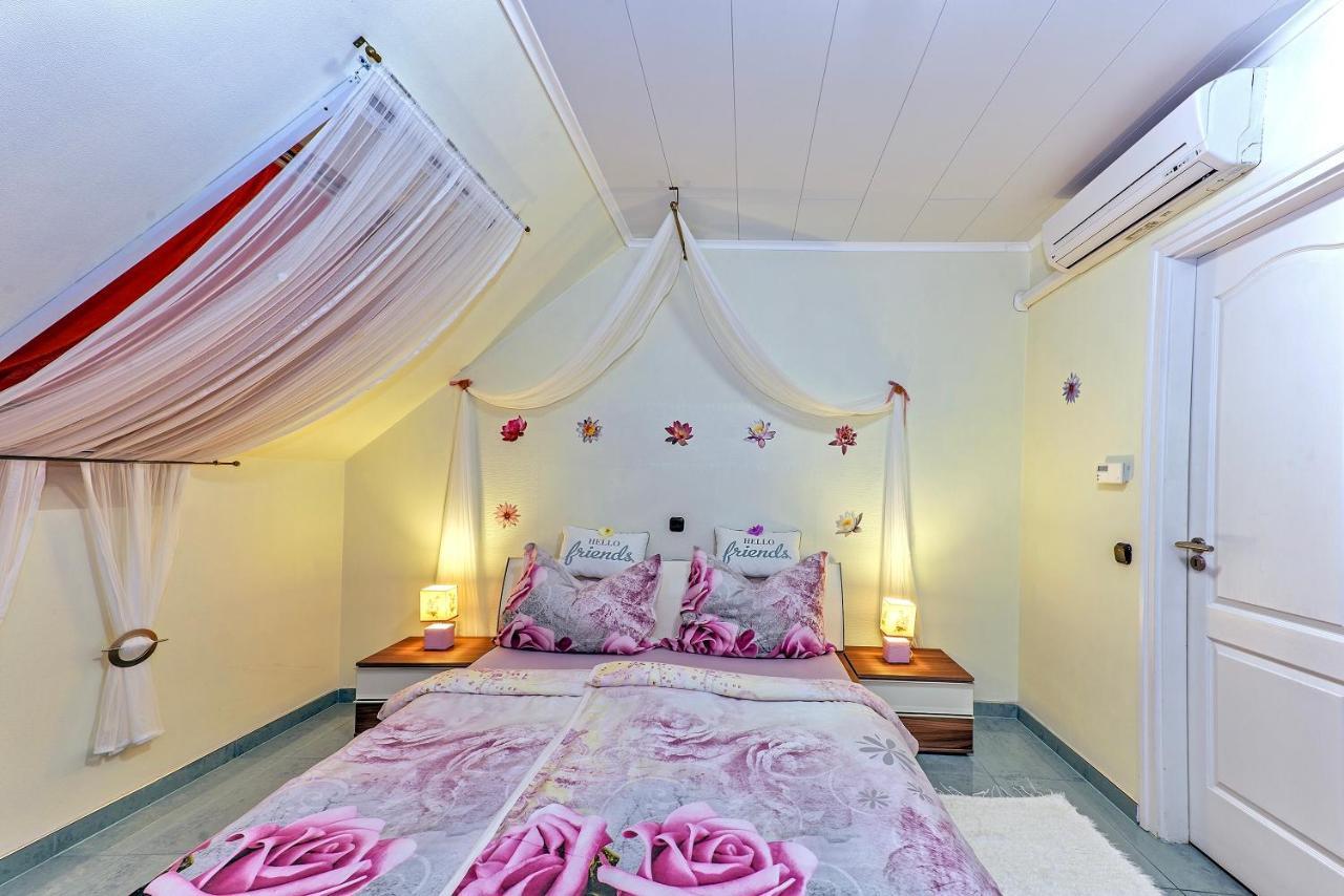 إيغيرسولوك Vintiamo Apartmanok الغرفة الصورة